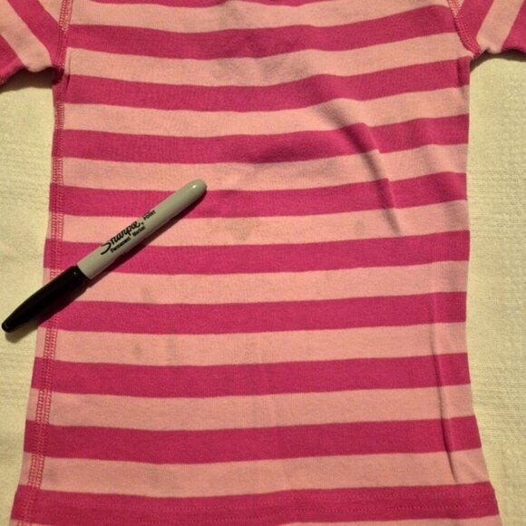 Hanna Andersson girls size 90 or 3T 2 tone pink pajamas, top has faint stains - Picture 4 of 7